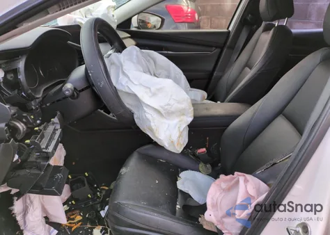 2021 Mazda 3 Select z USA, uszkodzony, nr VIN 3MZBPABL3MM200162